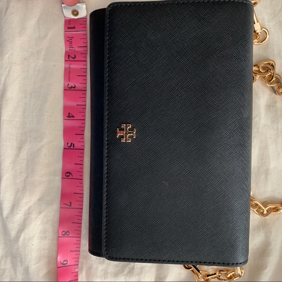 *Authentic* Tory Burch Robinson Chain Wallet - Picture 5 of 6
